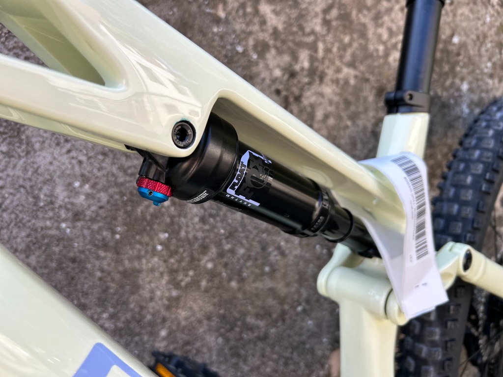 Cube Stereo ONE44 Race mellowyellow 4