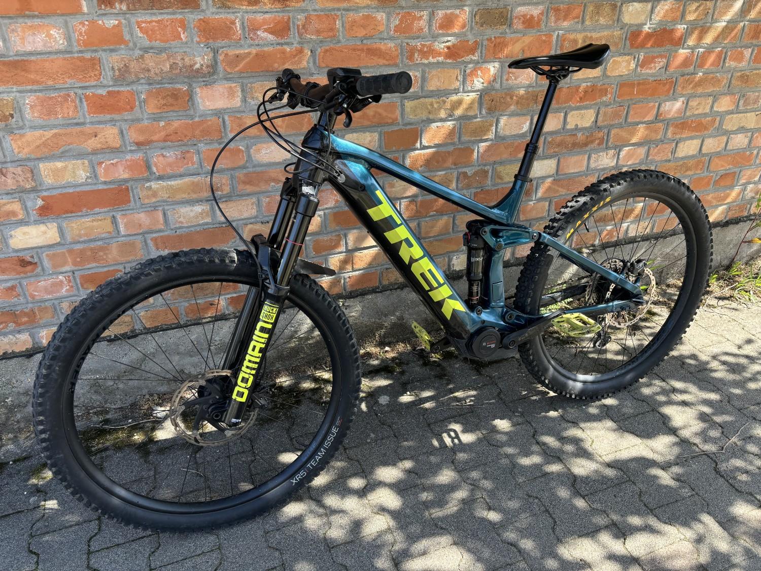 Trek e-bike 1